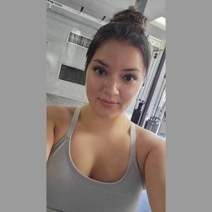 Meet your Posher, Mae